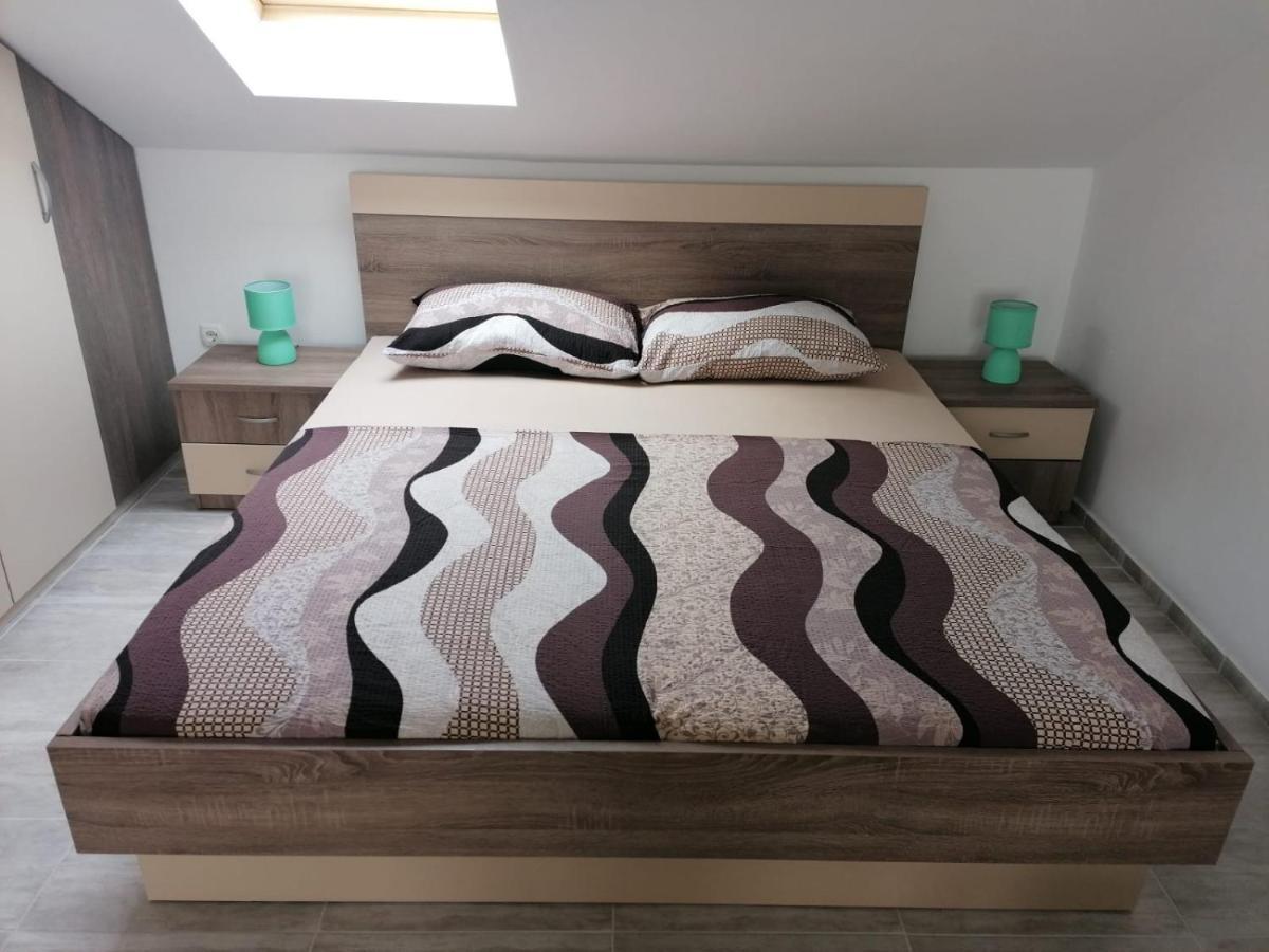 Apartment Niva 닌 외부 사진