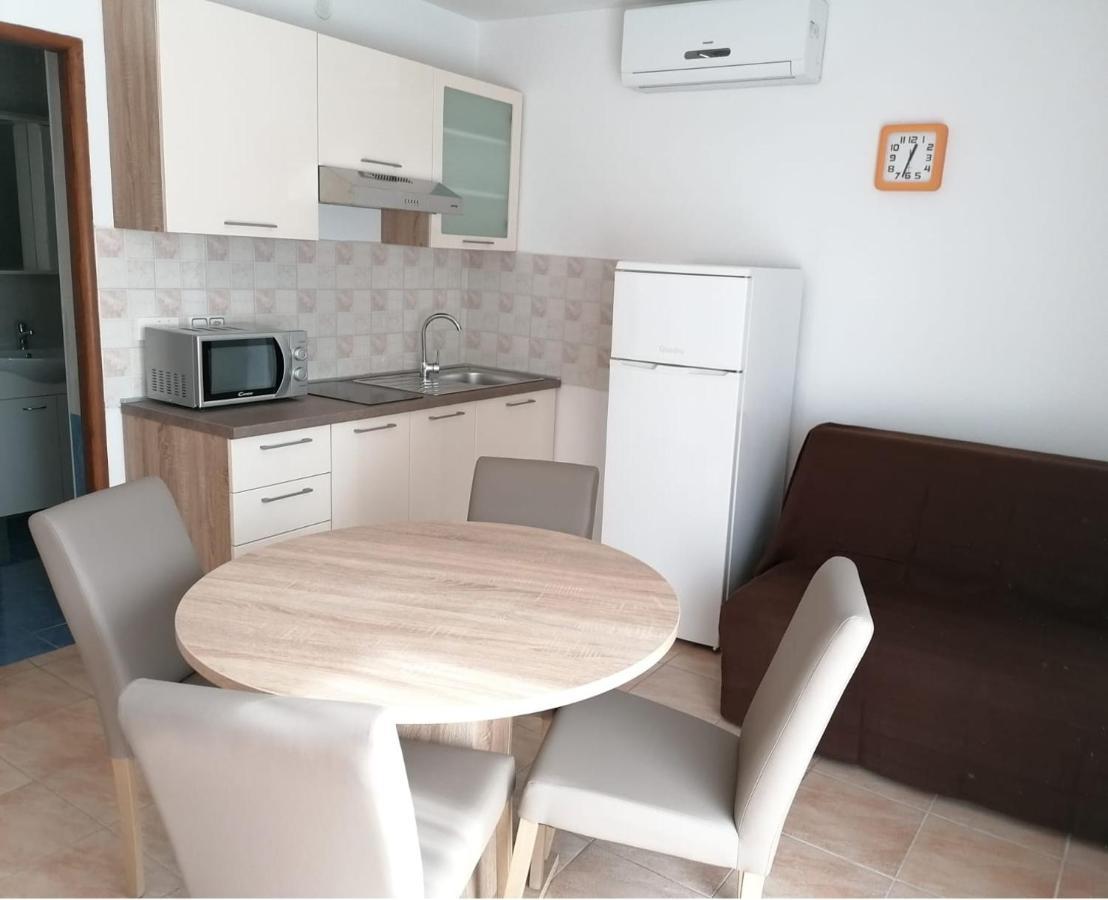 Apartment Niva 닌 외부 사진