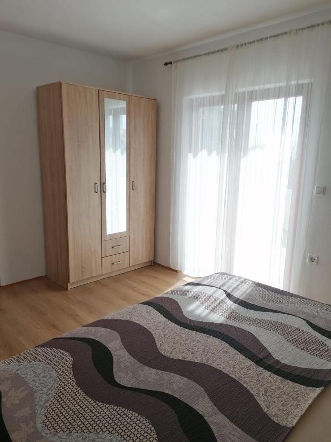 Apartment Niva 닌 외부 사진
