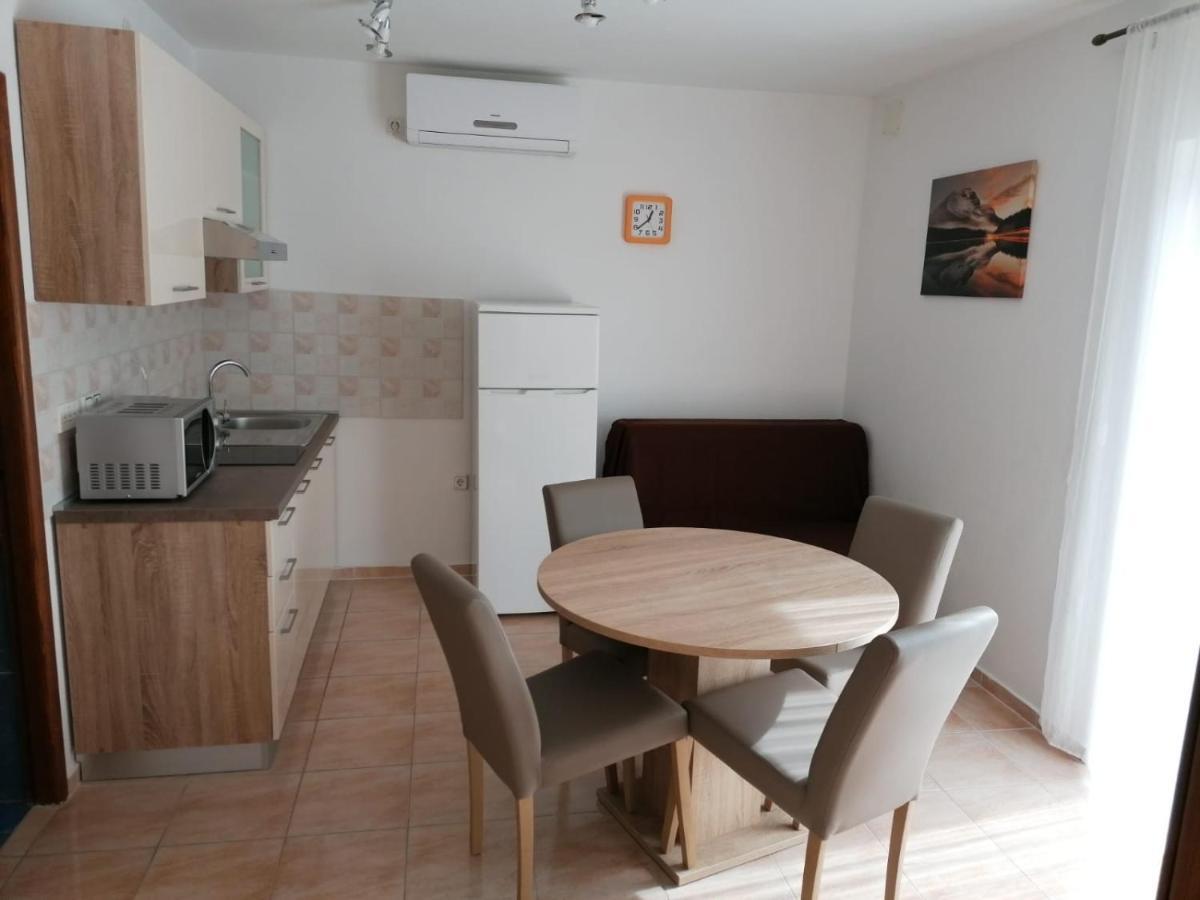 Apartment Niva 닌 외부 사진