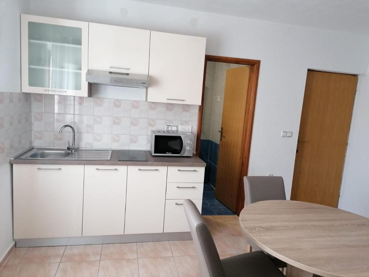 Apartment Niva 닌 외부 사진