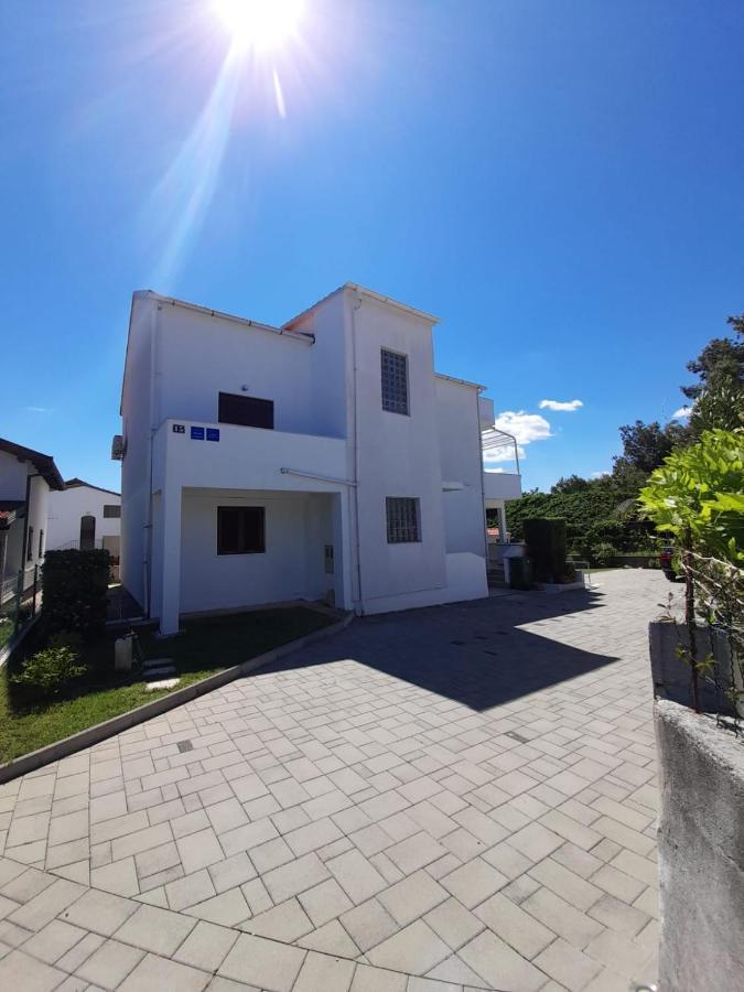 Apartment Niva 닌 외부 사진