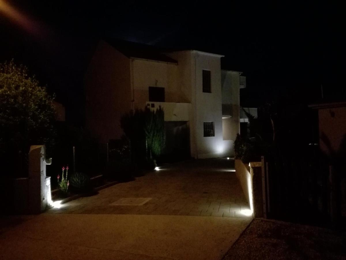 Apartment Niva 닌 외부 사진