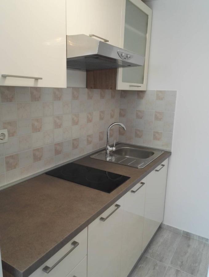 Apartment Niva 닌 외부 사진